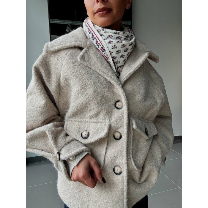 Manteau texturé avec grandes poches